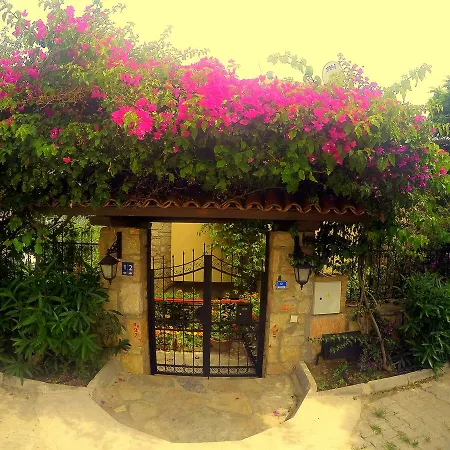 ベッド・アンド・ブレックファスト Cosy Yalıkavak