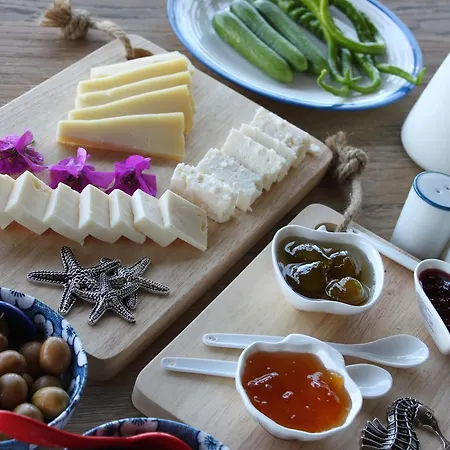 ベッド・アンド・ブレックファスト Cosy 3*