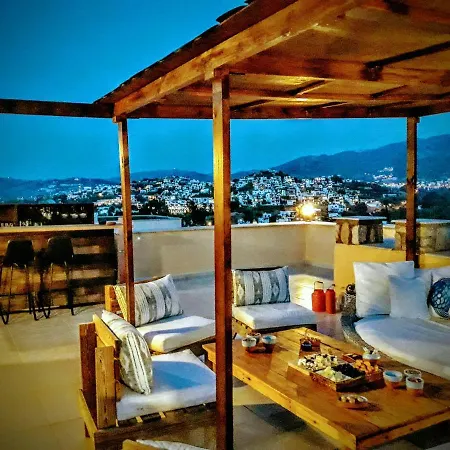 ベッド・アンド・ブレックファスト Cosy Yalıkavak