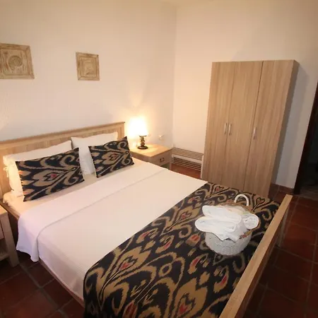Bed & Breakfast Cosy Yalikavak